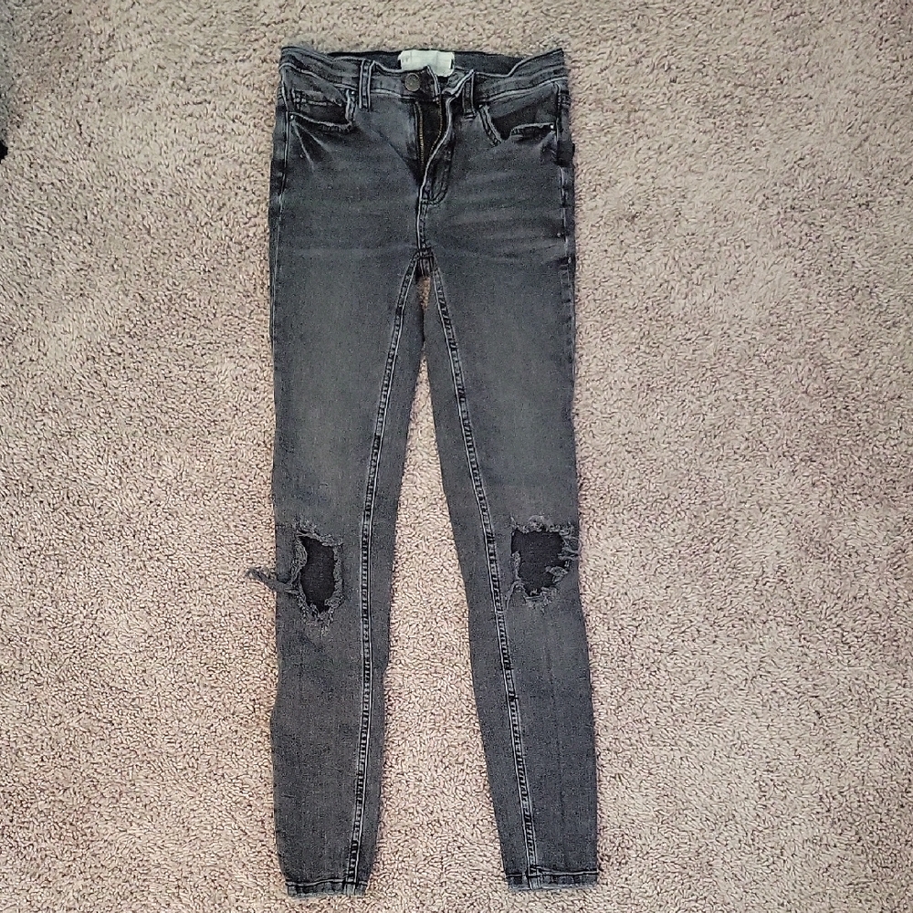 Free People Distressed Black Skinny Jeans Size 24